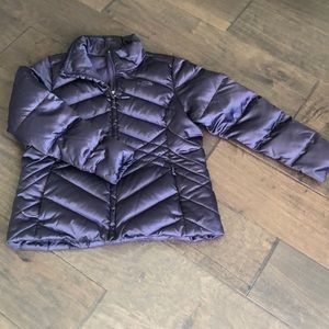 North face XL women’s down coat purple like new